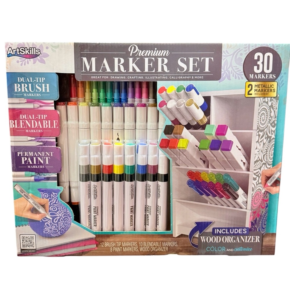 NEW Artskills Premium Marker Set - 30 Markers - Plus Wood Organizer
